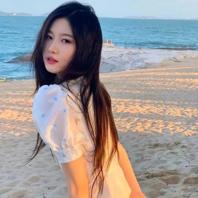 费家有女